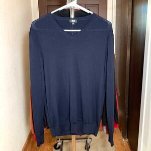 Uniqlo 100% Wool Sweater Long Sleeve for Men Size M